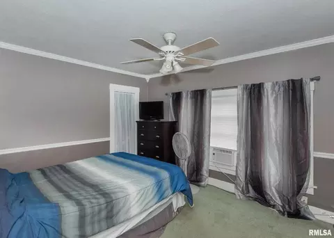 209 13th St, Silvis, IL 61282 photo 15