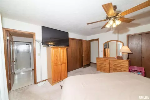 1103 6th Ave, Silvis, IL 61282 photo 14