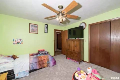 1103 6th Ave, Silvis, IL 61282 photo 17