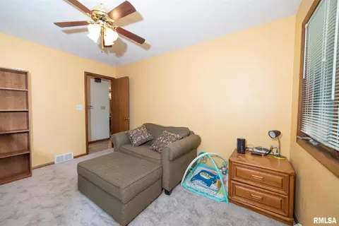 1103 6th Ave, Silvis, IL 61282 photo 18