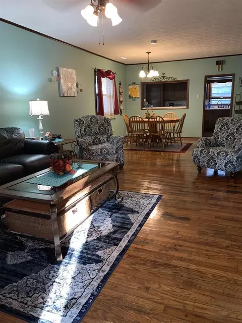 320 S 18th St, Herrin, IL 62948 photo 14