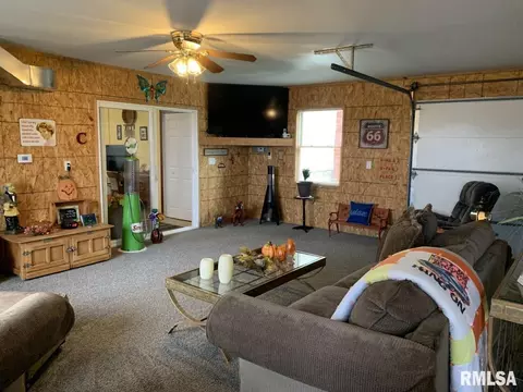 811 NE 3rd Ave, Galva, IL 61434 photo 8