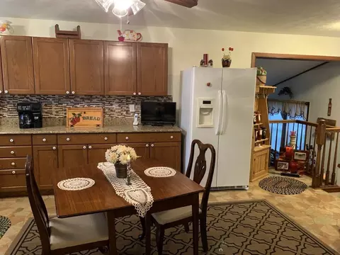 811 NE 3rd Ave, Galva, IL 61434 photo 14