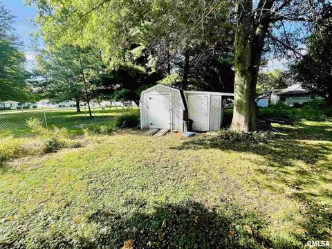 606 NW 3rd St, Aledo, IL 61231 photo 13