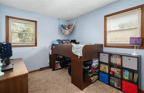 4833 50th Ave, Moline, IL 61265 photo 9