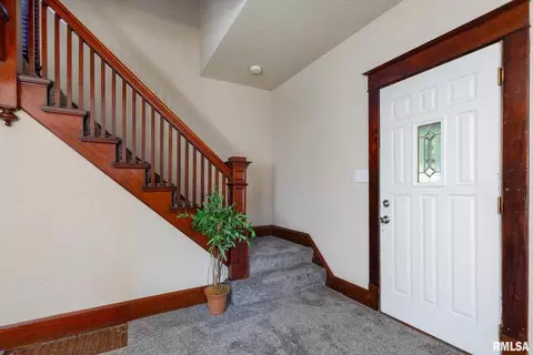1844 19th Ave, Moline, IL 61265 photo 8