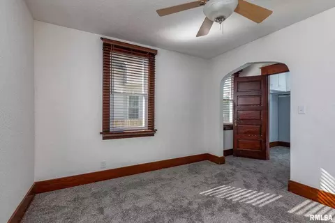 1844 19th Ave, Moline, IL 61265 photo 16