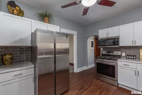 1844 19th Ave, Moline, IL 61265 photo 5