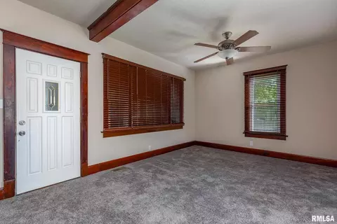 1844 19th Ave, Moline, IL 61265 photo 10