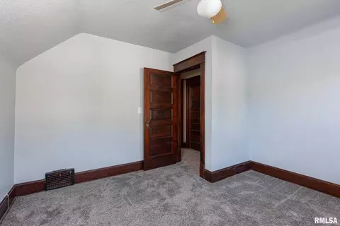 1844 19th Ave, Moline, IL 61265 photo 21