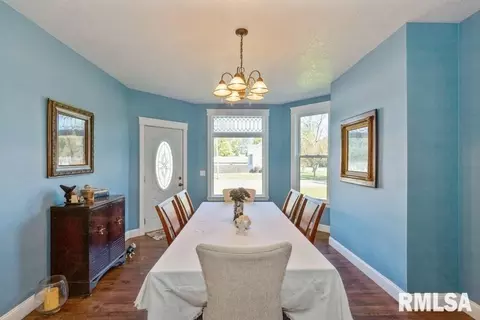 108 E D St, Alpha, IL 61413 photo 9