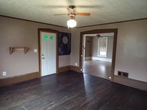 1101 Main St, Keithsburg, IL 61442 photo 12