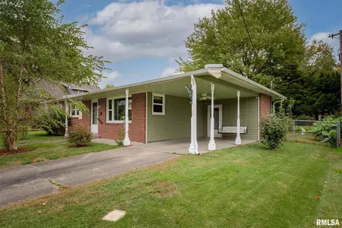 716 S 22nd St, Herrin, IL 62948 photo 17