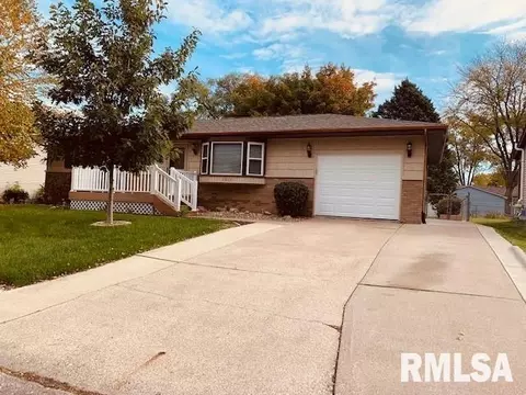 1517 13th St, Silvis, IL 61282 photo 1