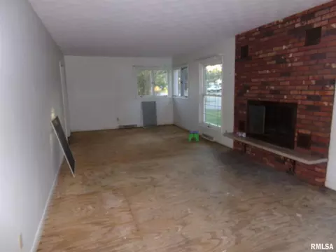 519 S Future St, Marion, IL 62959 photo 9
