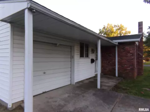 519 S Future St, Marion, IL 62959 photo 8