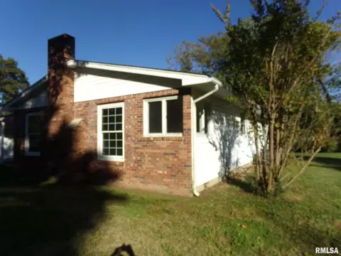 519 S Future St, Marion, IL 62959 photo 4