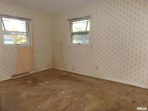 519 S Future St, Marion, IL 62959 photo 18