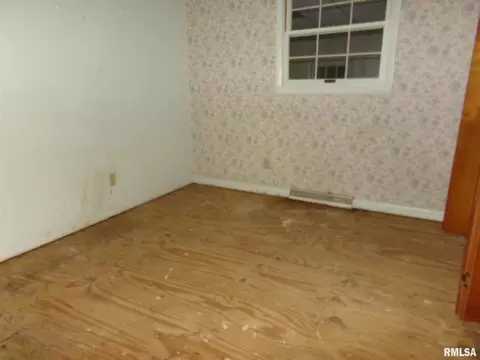 519 S Future St, Marion, IL 62959 photo 16