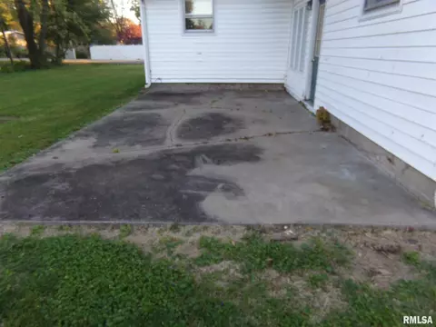 519 S Future St, Marion, IL 62959 photo 30