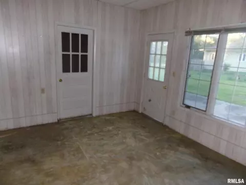 519 S Future St, Marion, IL 62959 photo 14