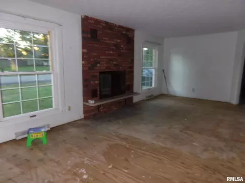 519 S Future St, Marion, IL 62959 photo 25