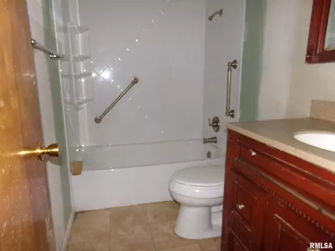 519 S Future St, Marion, IL 62959 photo 15