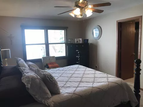 805 14th St, Silvis, IL 61282 photo 19