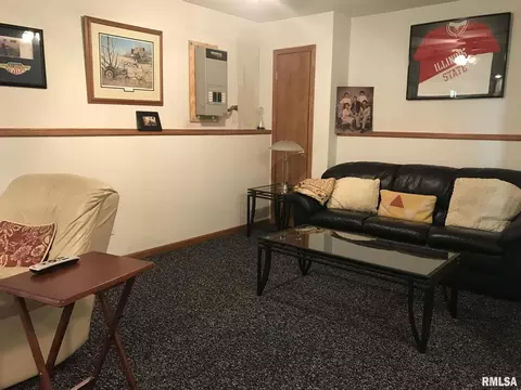 805 14th St, Silvis, IL 61282 photo 22