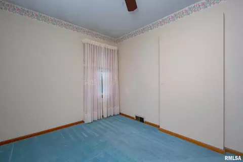 607 33rd Ave, Moline, IL 61265 photo 20
