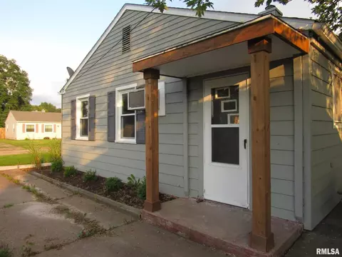 1311 39th St, Moline, IL 61265 photo 20