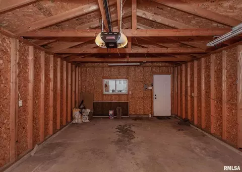 1310 14th St, Moline, IL 61265 photo 25