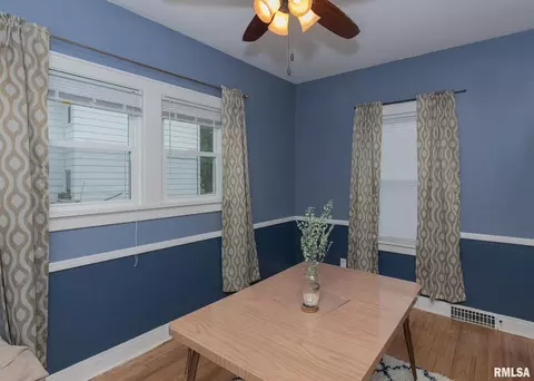 1310 14th St, Moline, IL 61265 photo 10
