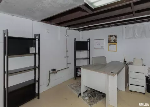 1310 14th St, Moline, IL 61265 photo 19