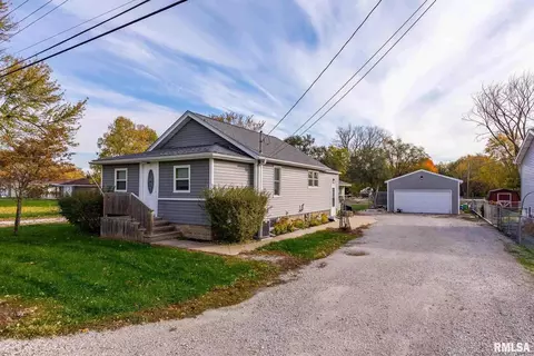 3926 12th St, Moline, IL 61265 photo 1