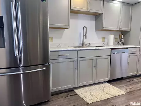 3521 19th Ave, Moline, IL 61265 photo 8