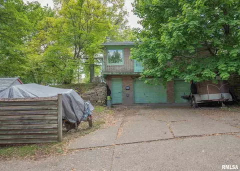 1421 25th St, Moline, IL 61265 photo 6