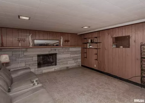 1421 25th St, Moline, IL 61265 photo 28