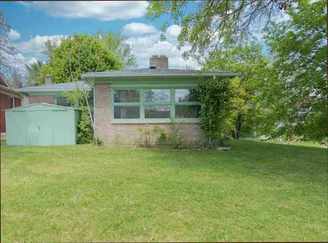 1421 25th St, Moline, IL 61265 photo 3