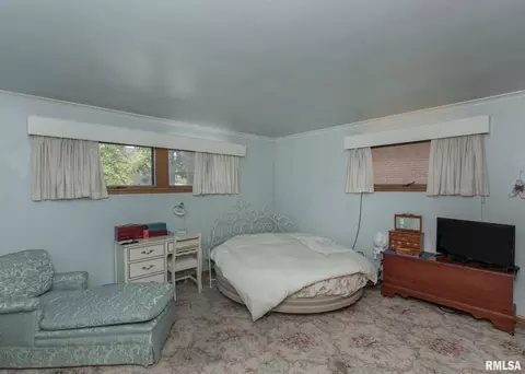 1421 25th St, Moline, IL 61265 photo 10