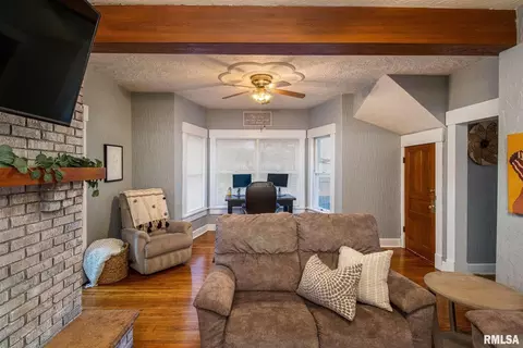 1627 9th Ave, Moline, IL 61265 photo 6