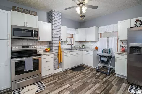 1627 9th Ave, Moline, IL 61265 photo 7