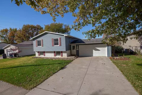 3601 36th St, Moline, IL 61265 photo 3
