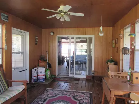 15543 Bishop Rd, Morrison, IL 61270 photo 8