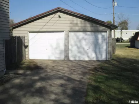 9225 North Ave, Thomson, IL 61285 photo 2