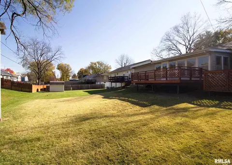 4723 27th Ave, Moline, IL 61265 photo 5