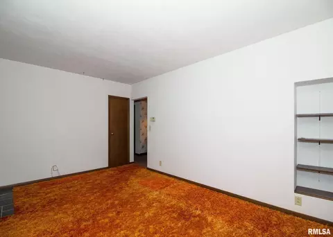 4723 27th Ave, Moline, IL 61265 photo 8