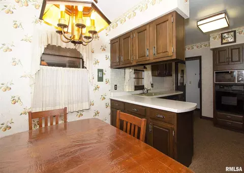 4723 27th Ave, Moline, IL 61265 photo 20