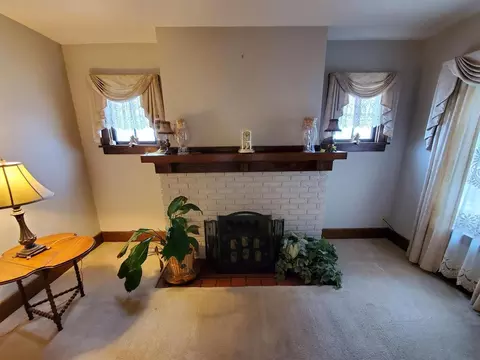 1223 Pershing Blvd, Clinton, IA 52732 photo 5