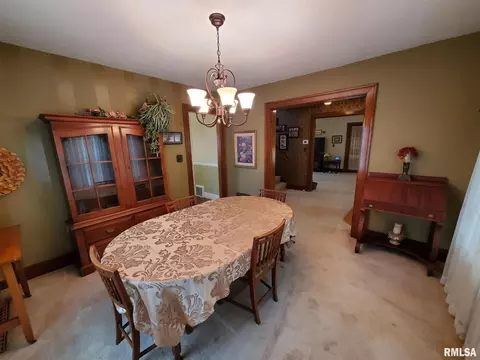 1223 Pershing Blvd, Clinton, IA 52732 photo 11